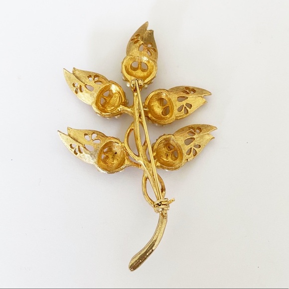 Vintage Weiss gold seed pearl thistle brooch - Picture 3 of 7